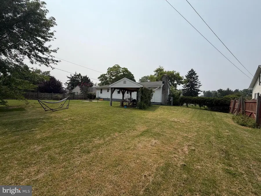 212 Boston Ave, Egg Harbor City, NJ 08215 - #3