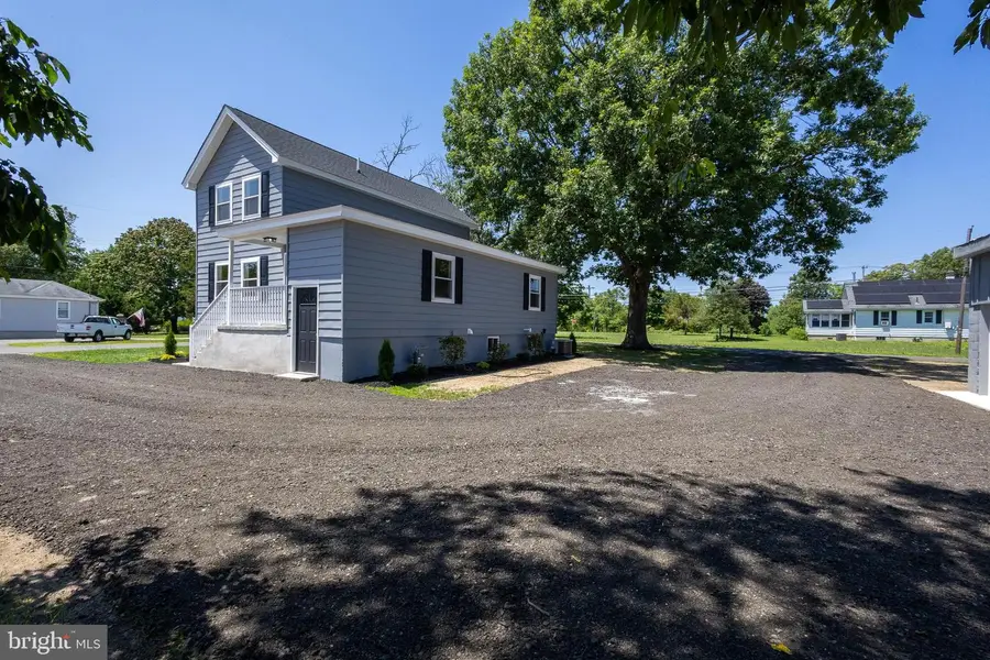 201 Sumner St, Buena, NJ 08310 - #3
