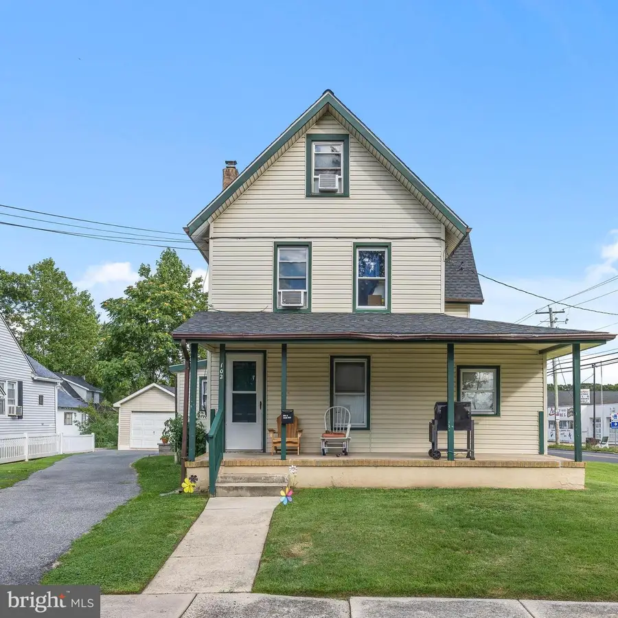 102 Grape St, Hammonton, NJ 08037 - #2