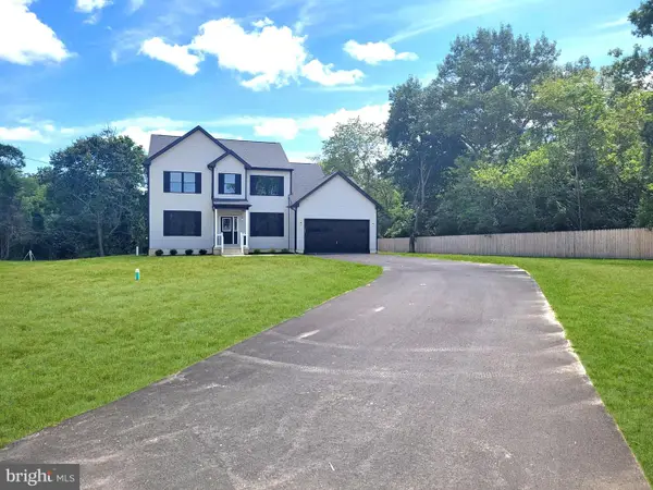 103 Heatherwood Dr, VINELAND, NJ 08360