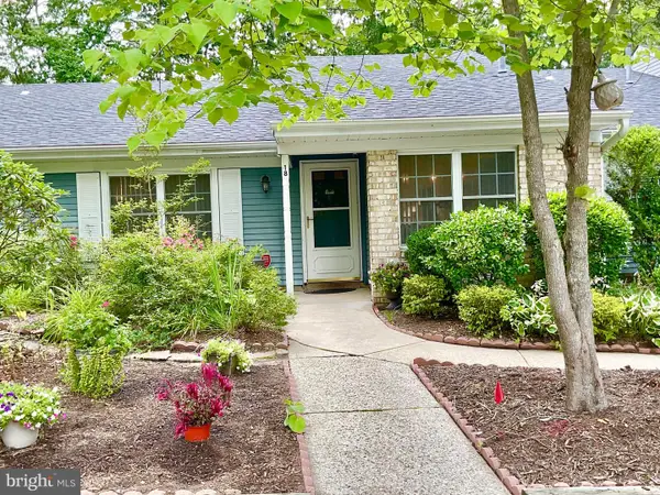 18 Club Pl, GALLOWAY, NJ 08205