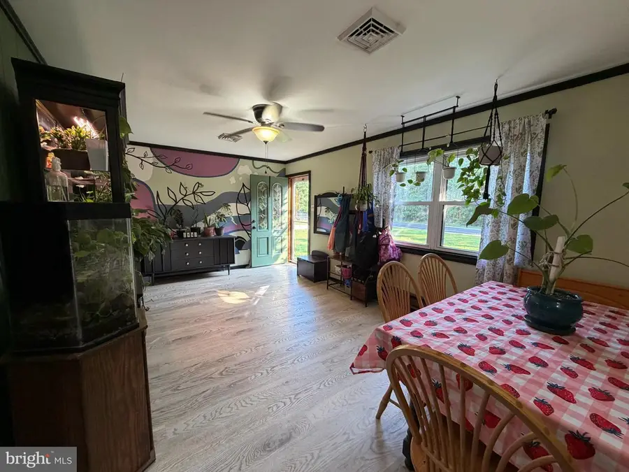 253 Fenimore Dr, Williamstown, NJ 08094 - #2