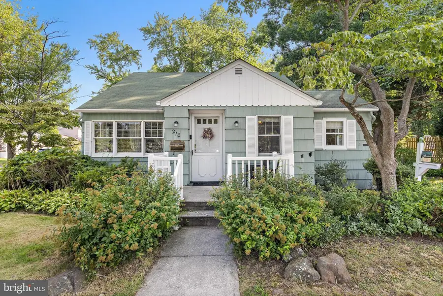 210 W Church St, Absecon, NJ 08201 - #2