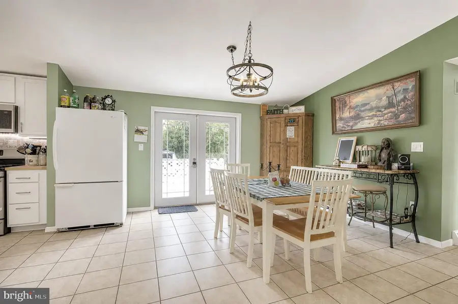 208 W Arctic Ave, Minotola, NJ 08341 - #3