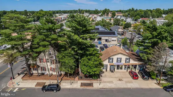 9 S Washington St, HAMMONTON, NJ 08037