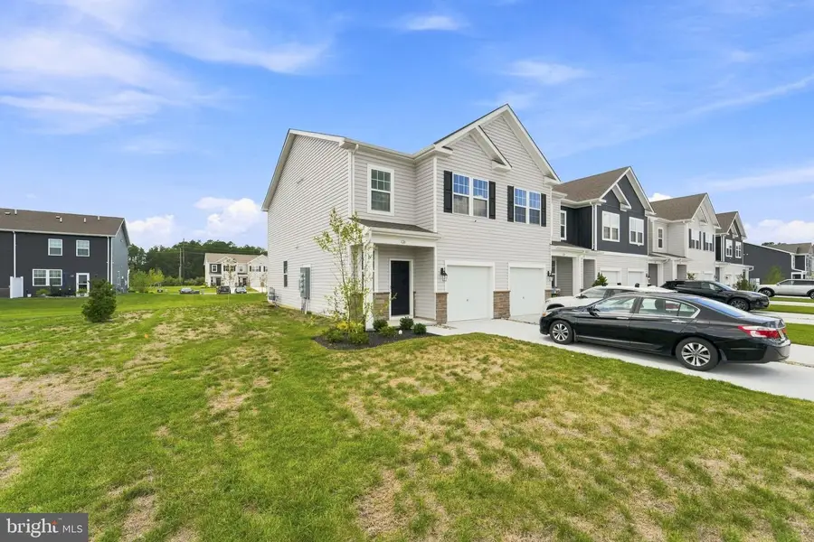 126 Corolla Dr, Egg Harbor, NJ 08234 - #3