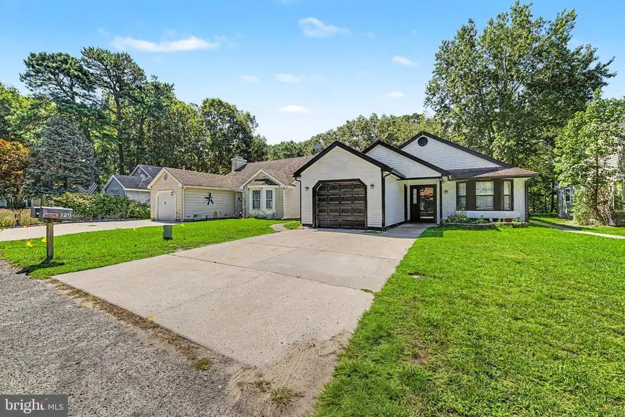 720 Osprey Ct, Galloway, NJ 08205 - #2