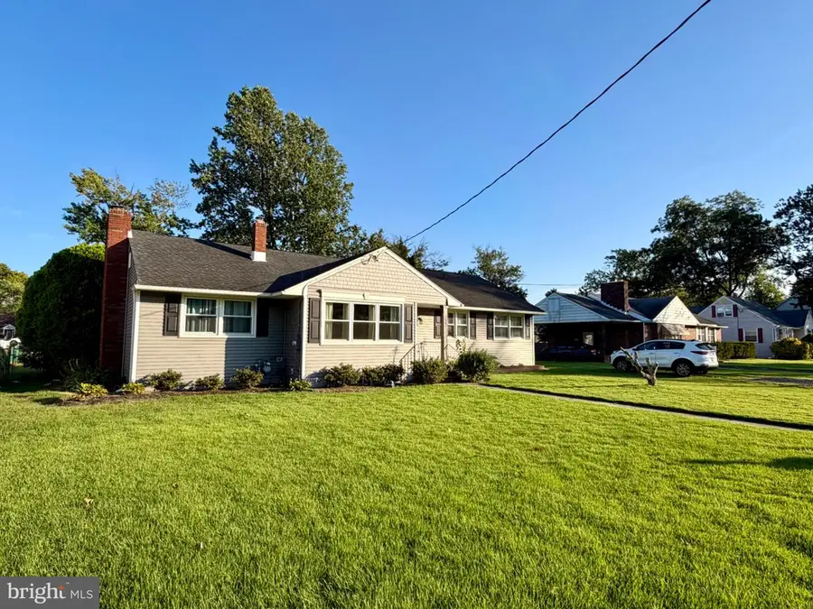 654 Peach St, Hammonton, NJ 08037 - #2