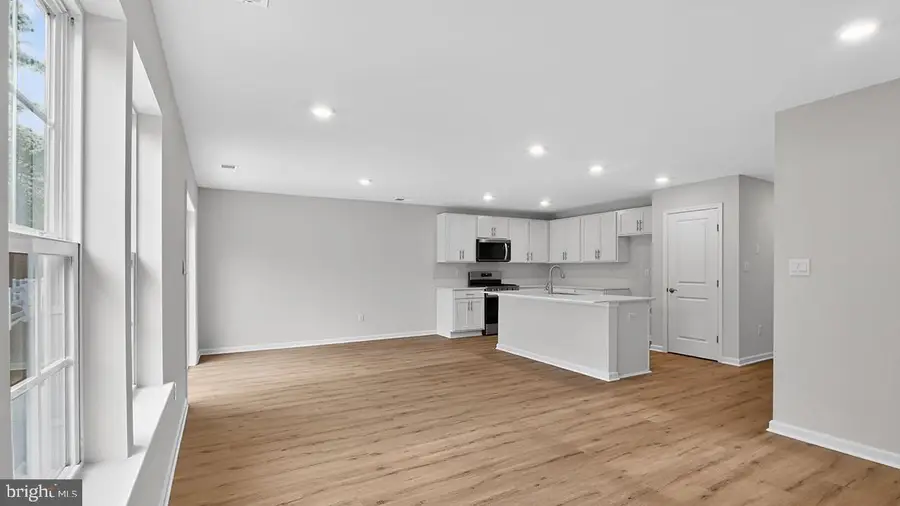 203 Huntington Dr, Egg Harbor, NJ 08234 - #3