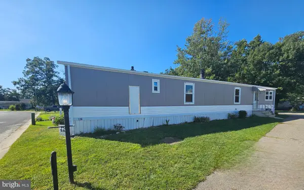 124 Country Ln #124, BUENA, NJ 08310