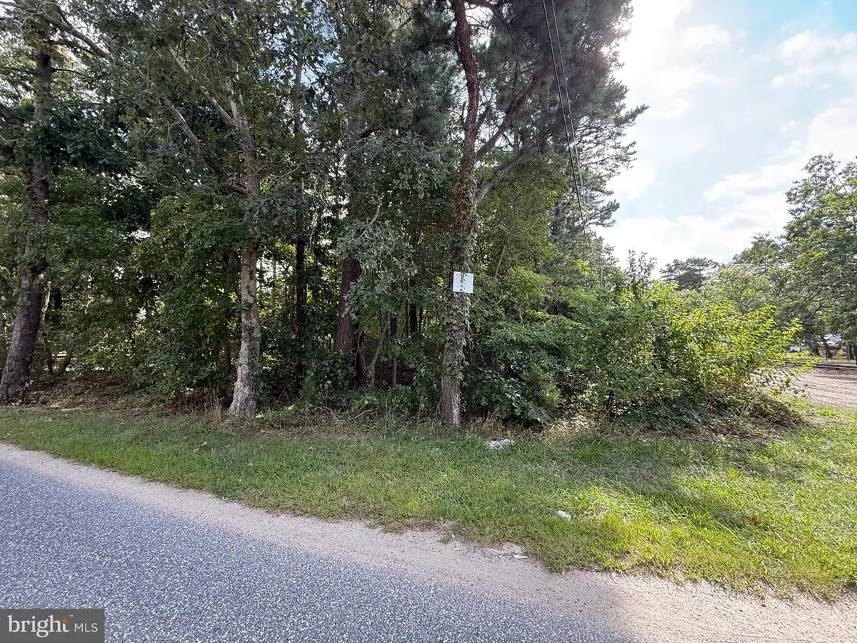 0 E Collings Dr, Williamstown, NJ 08094 - #1