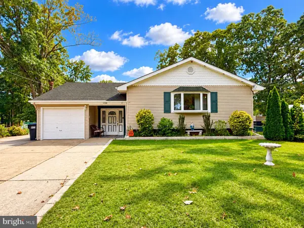 130 Fernwood Dr, HAMMONTON, NJ 08037
