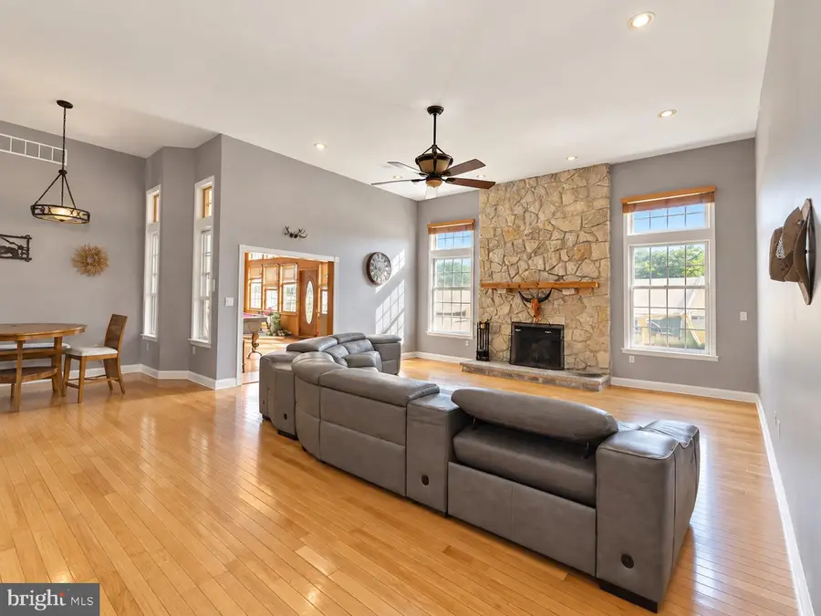 290 Myrtle N St, Hammonton, NJ 08037 - #3