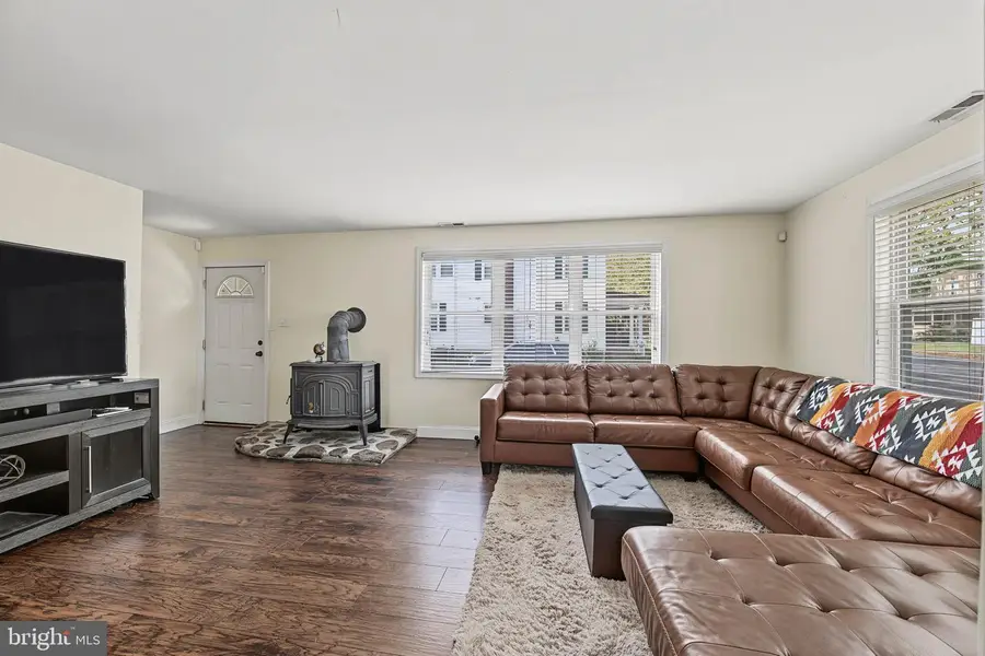 502 Boston Ave, Egg Harbor City, NJ 08215 - #3