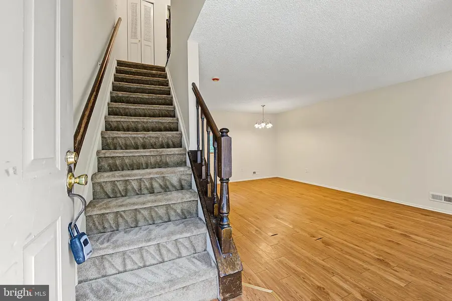 23 Greenwich Dr, Smithville, NJ 08205 - #3