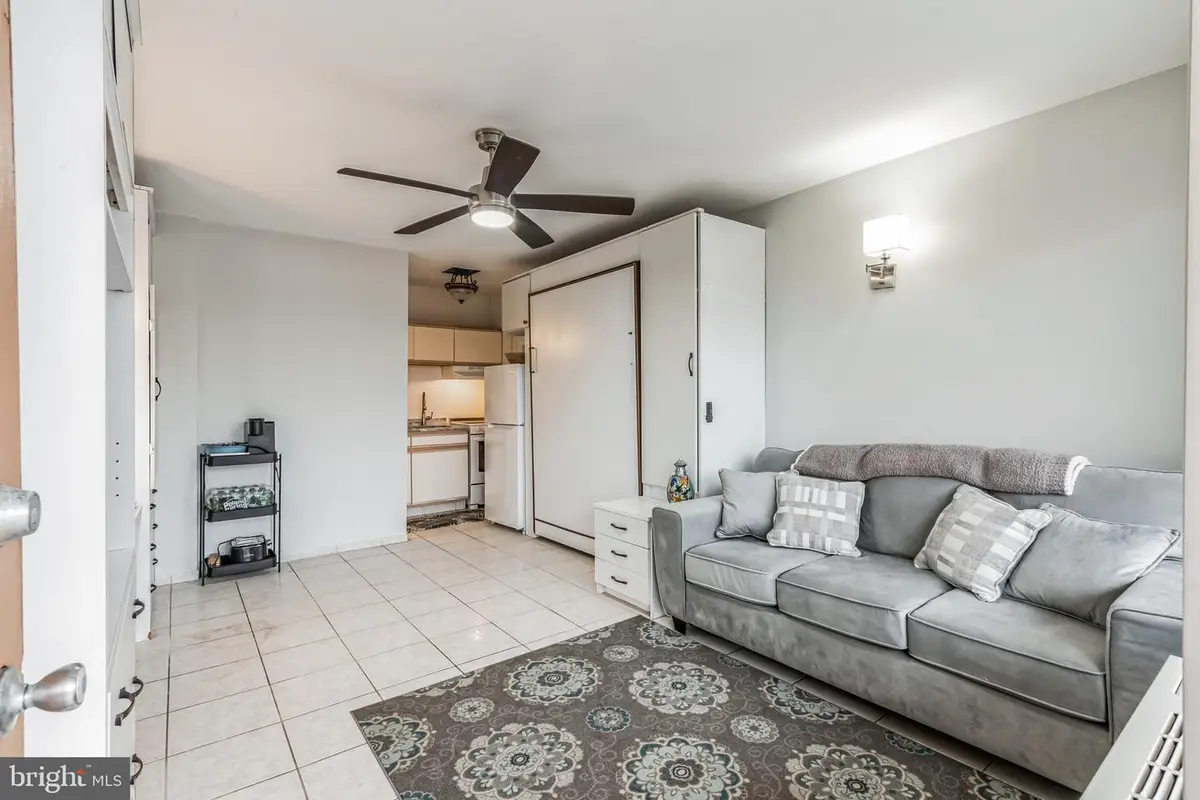 108 S Montpelier Ave #222, Atlantic City, NJ 08401 - #1
