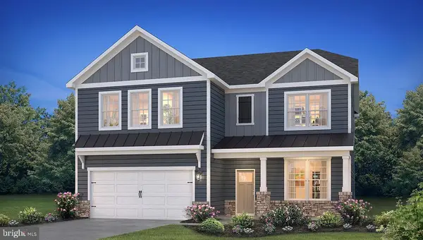 1 Dewberry Dr, EGG HARBOR TOWNSHIP, NJ 08234