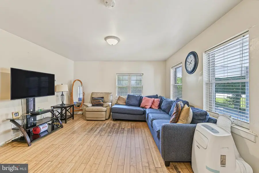 624 Church St, Pleasantville, NJ 08232 - #3