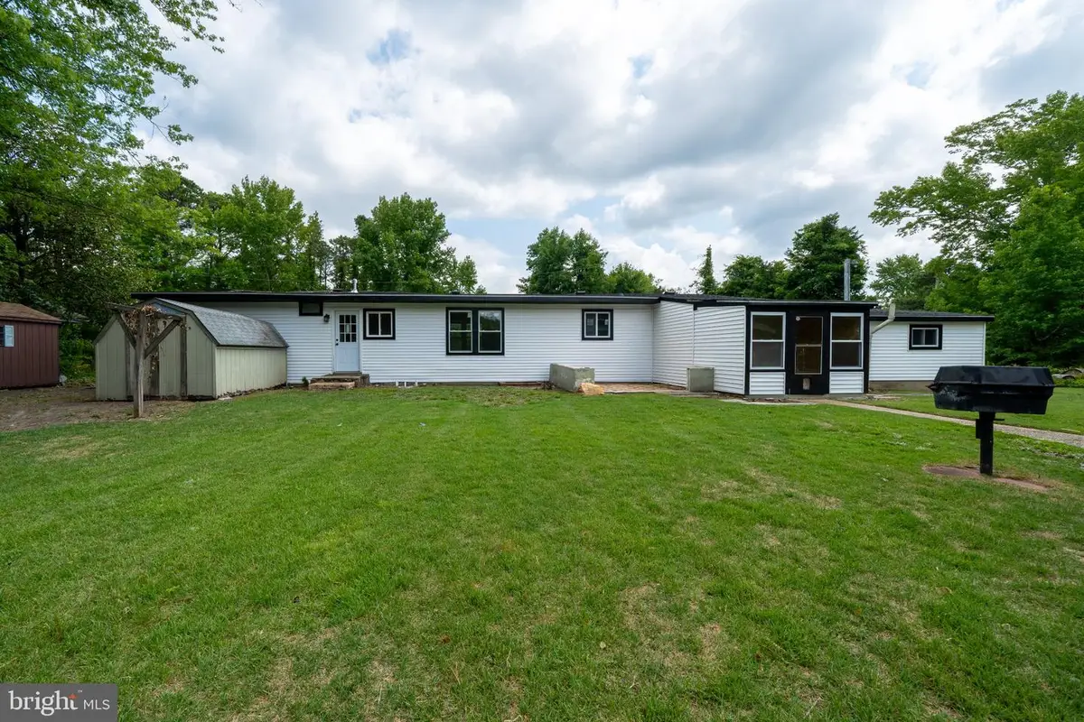 5904 Cloverleaf Dr, Mays Landing, NJ 08330 - #1