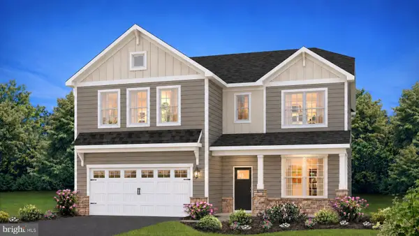 1 Foxtail Ct, EGG HARBOR TOWNSHIP, NJ 08234