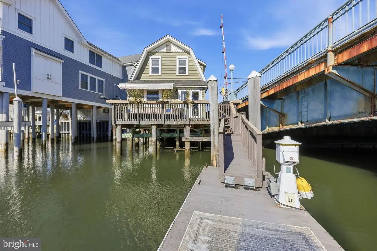 104 N Derby Ave, Ventnor City, NJ 08406 - #1