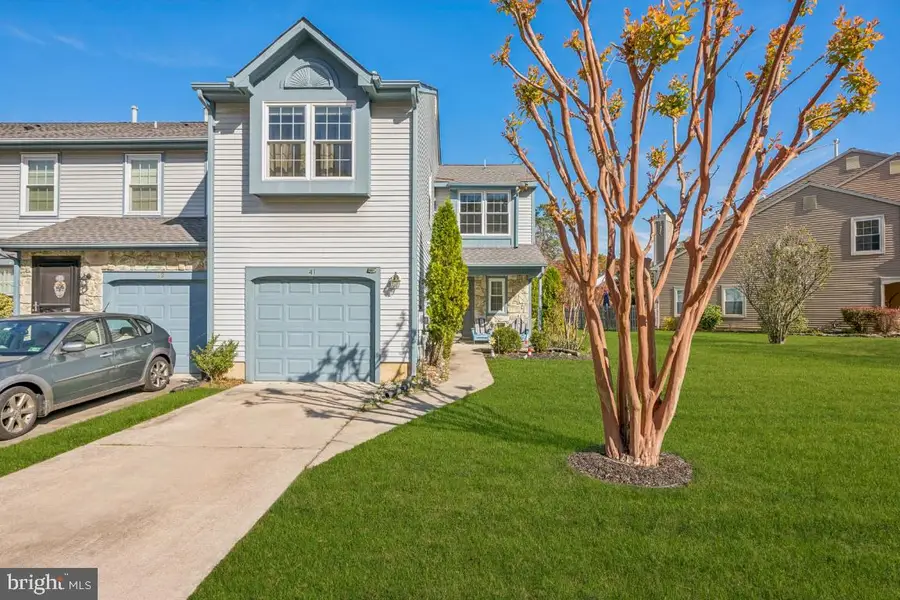 41 Kettlebrook Dr, Mount Laurel, NJ 08054 - Image #2