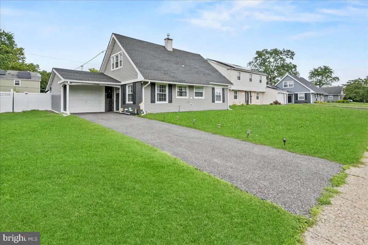 17 Ballad Ln, Willingboro, NJ 08046 - Image #1