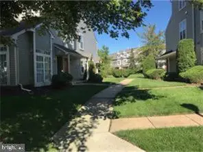 2406b Yarmouth Ln, MOUNT LAUREL, NJ 08054