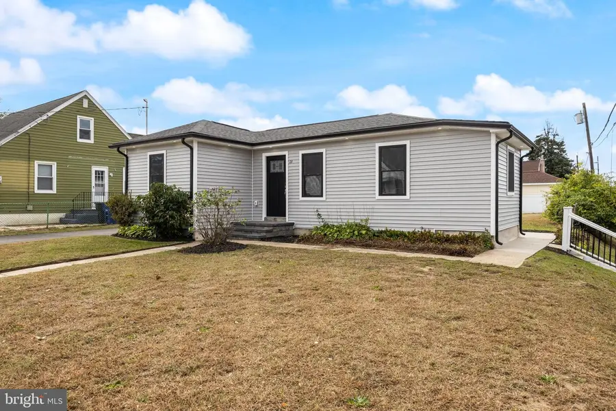 13 Baird Ave, Burlington, NJ 08016 - Image #2