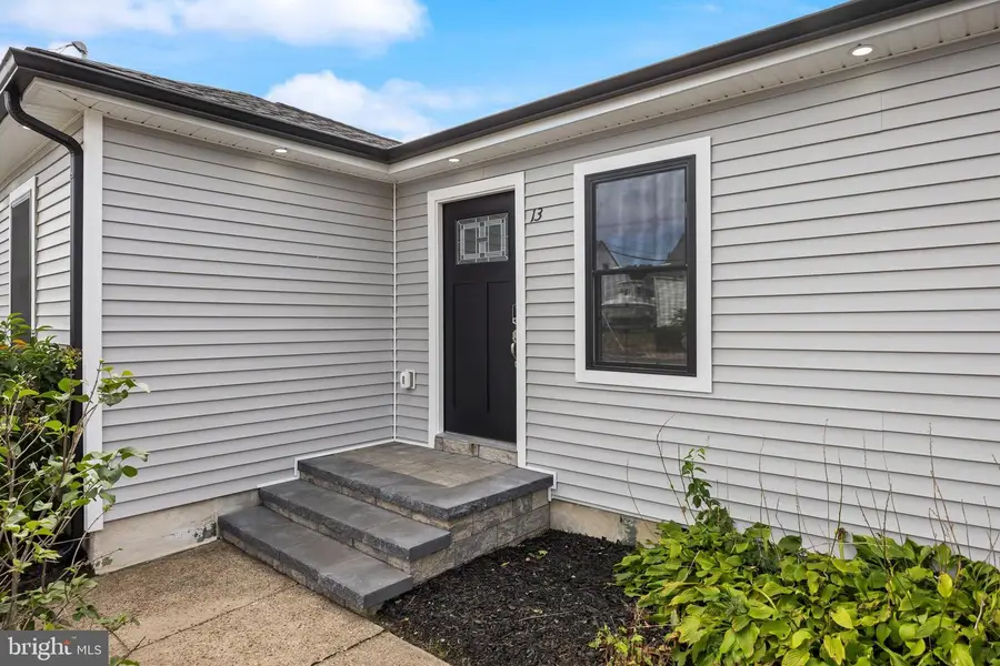 13 Baird Ave, Burlington, NJ 08016 - Image #3