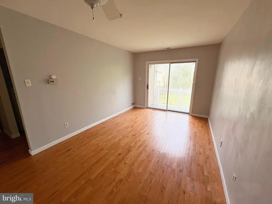 19 Foxglove Dr, Delran, NJ 08075 - Image #3