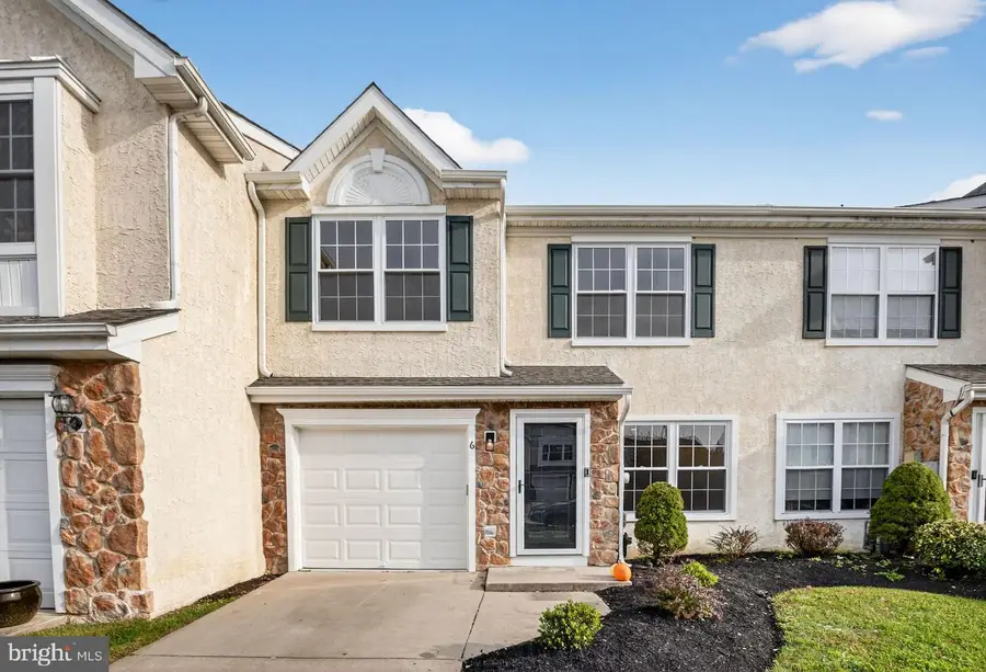 6 Leighton Dr, Mount Laurel, NJ 08054 - Image #2