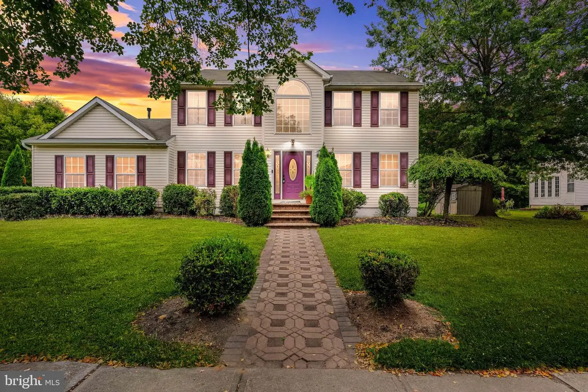 617 6th St E, Florence, NJ 08518 - Image #1