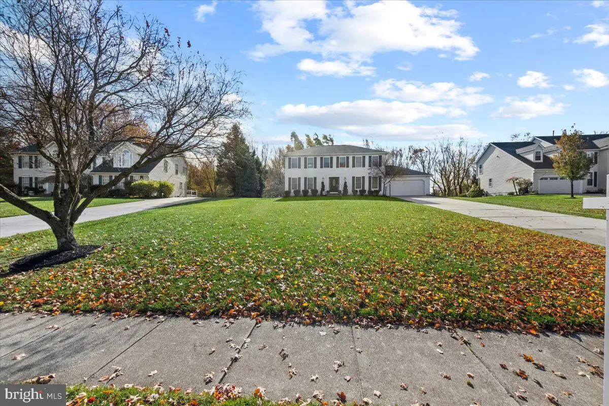 304 Hialeah Dr, Mount Laurel, NJ 08054 - Image #1