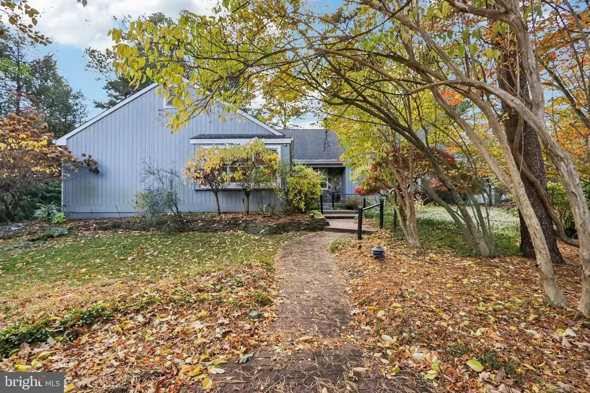 122 Deerfield Ave, Marlton, NJ 08053 - Image #1