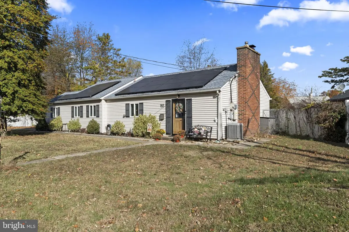 185 Fairfax Dr, Cinnaminson, NJ 08077 - Image #1