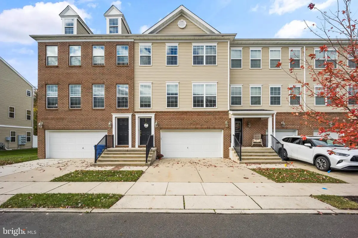 151 Creekside Way, Burlington, NJ 08016 - Image #1