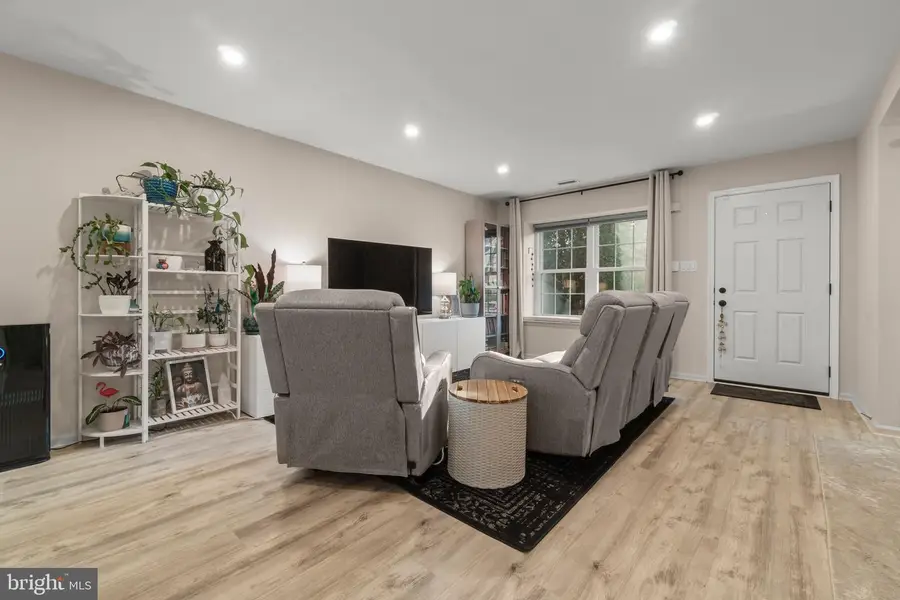 3603 Fenwick Ln, Mount Laurel, NJ 08054 - Image #3