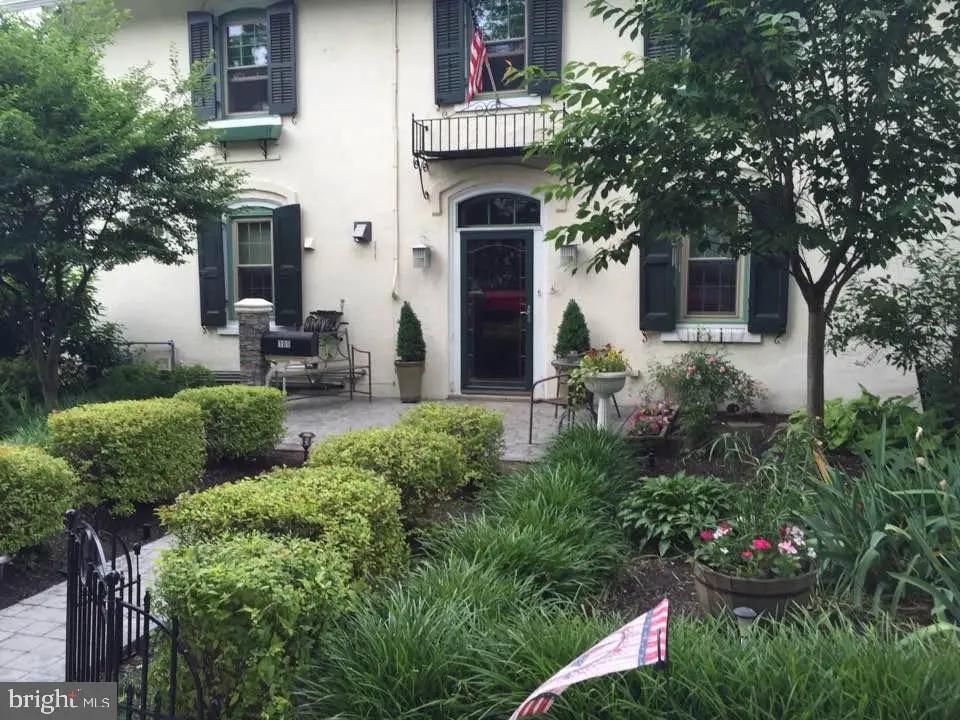 109 Penn St, Riverton, NJ 08077 - Image #1