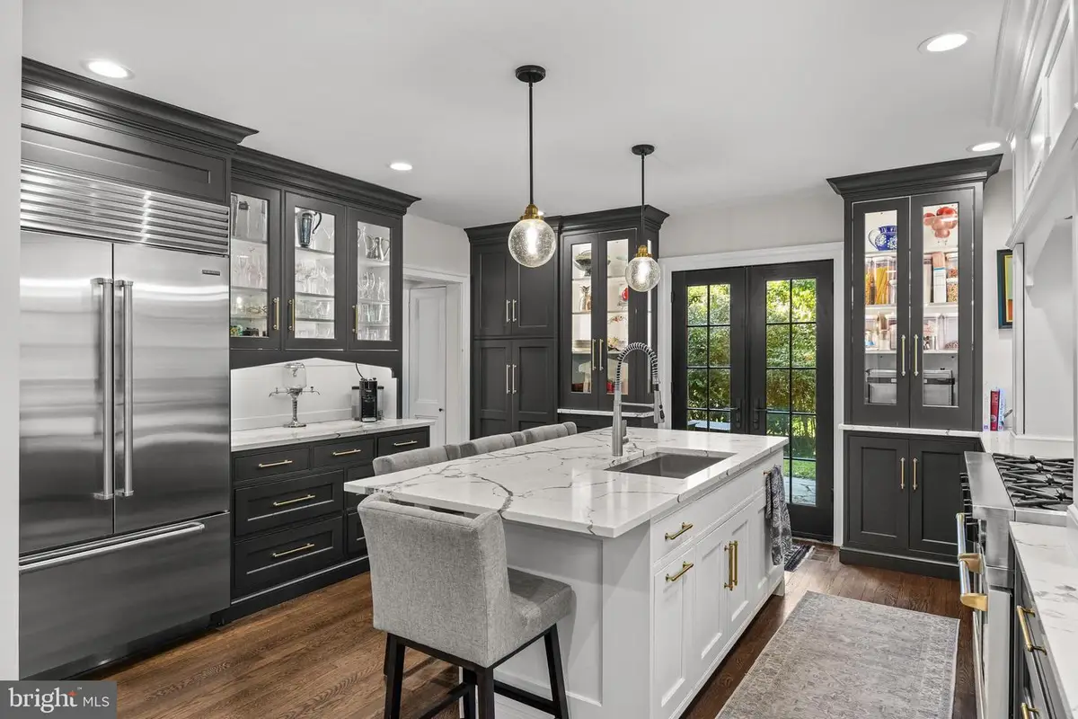 863 Golf View Rd, Moorestown, NJ 08057 - Image #1