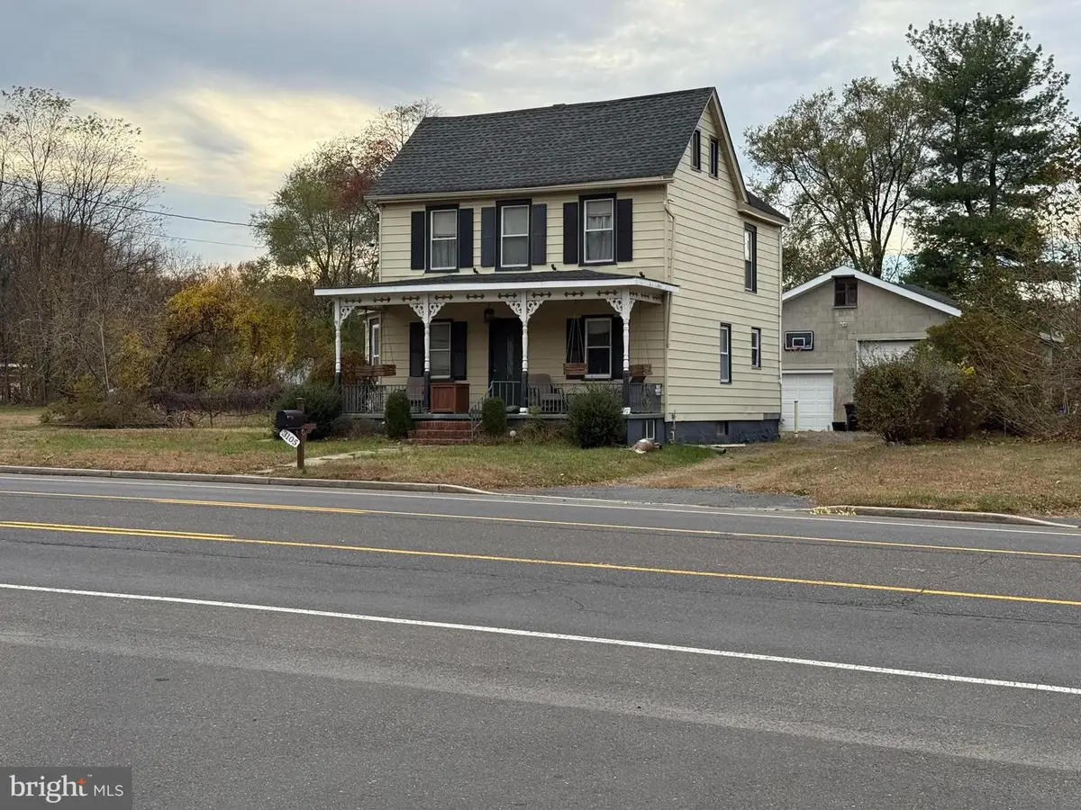 3105 Bridgeboro Rd, Delran, NJ 08075 - Image #1