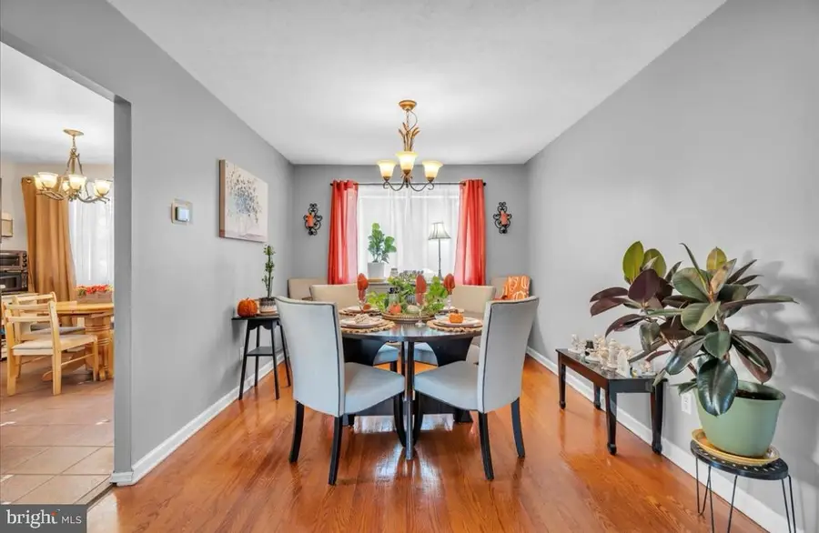 1 Harvest Ln, Burlington, NJ 08016 - Image #2