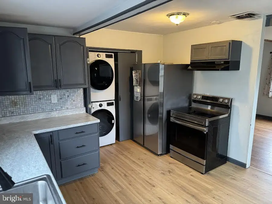 204 Scammell Dr, Browns Mills, NJ 08015 - Image #2