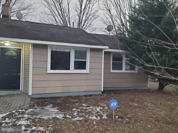 185 Kinsley Rd, PEMBERTON, NJ 08068