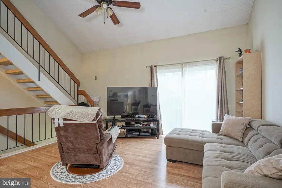 3004-b Heatherstone Ct, Mount Laurel, NJ 08054 - Image #3