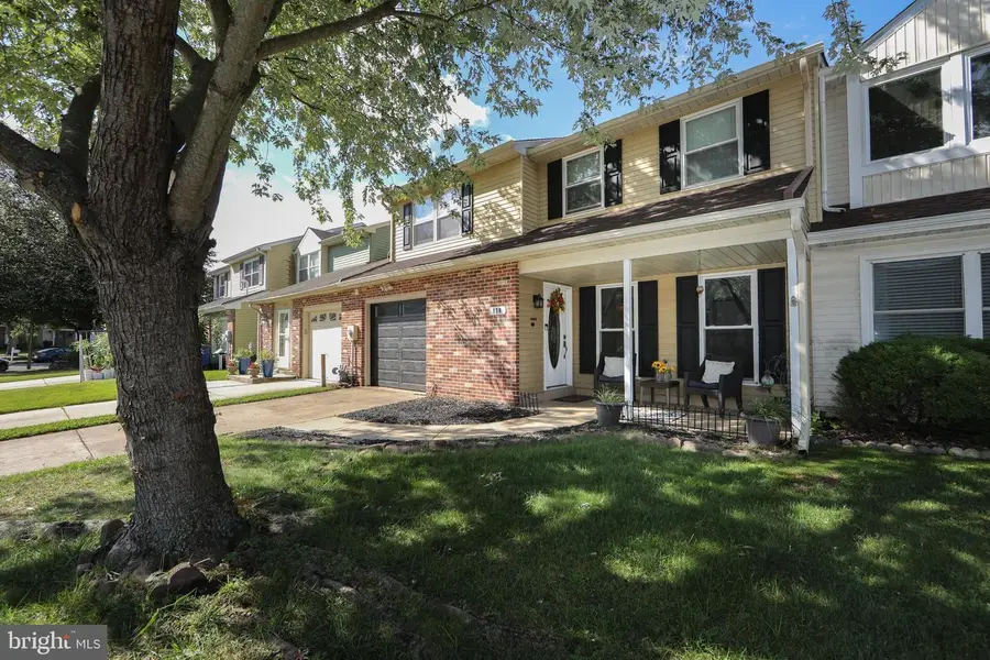 130 Banwell Ln, Mount Laurel, NJ 08054 - Image #3