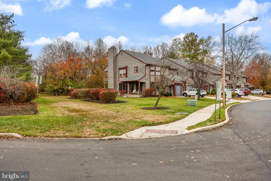 4107-a Chadbury Rd, Mount Laurel, NJ 08054 - Image #2
