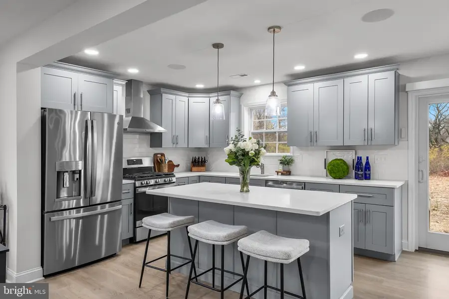 414 Bischoff Ave, Hainesport, NJ 08036 - Image #3