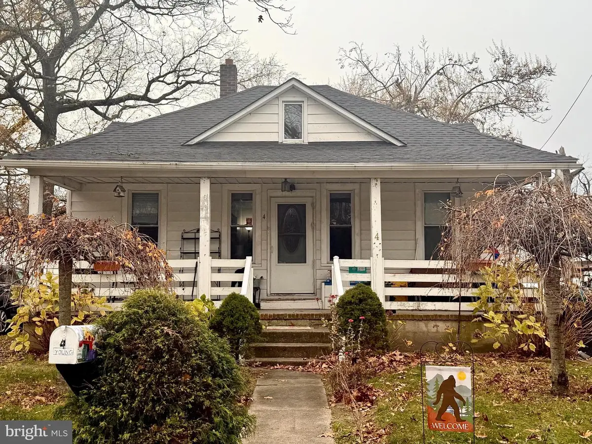 4 Pine Ln, Hainesport, NJ 08036 - Image #1