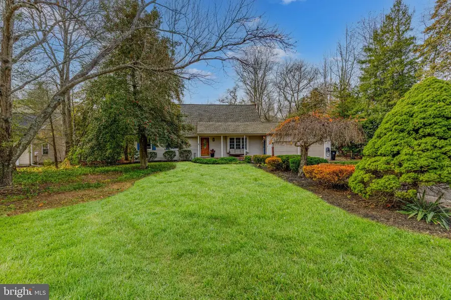 6 Friar Tuck Dr, Medford, NJ 08055 - Image #3